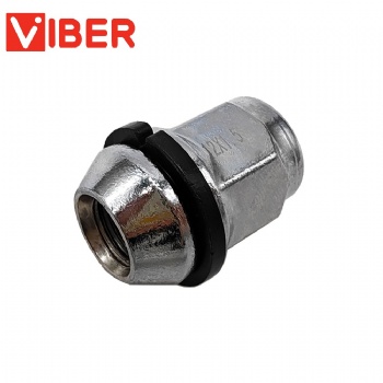 Wheel Lug Nut With Gasket